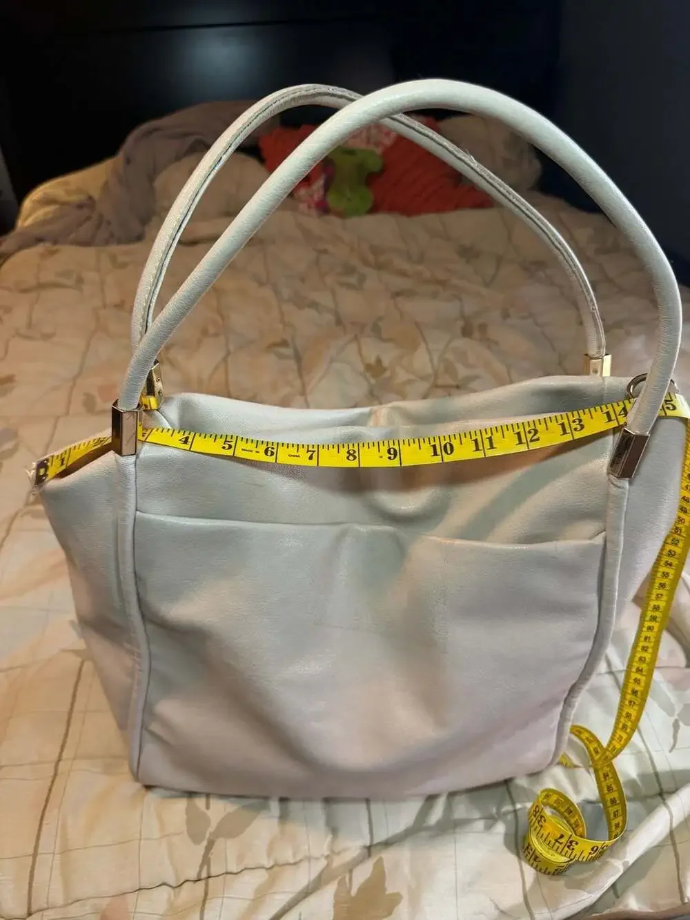 Urban Expressions Finley Hobo Bag in Cream Vegan Leather